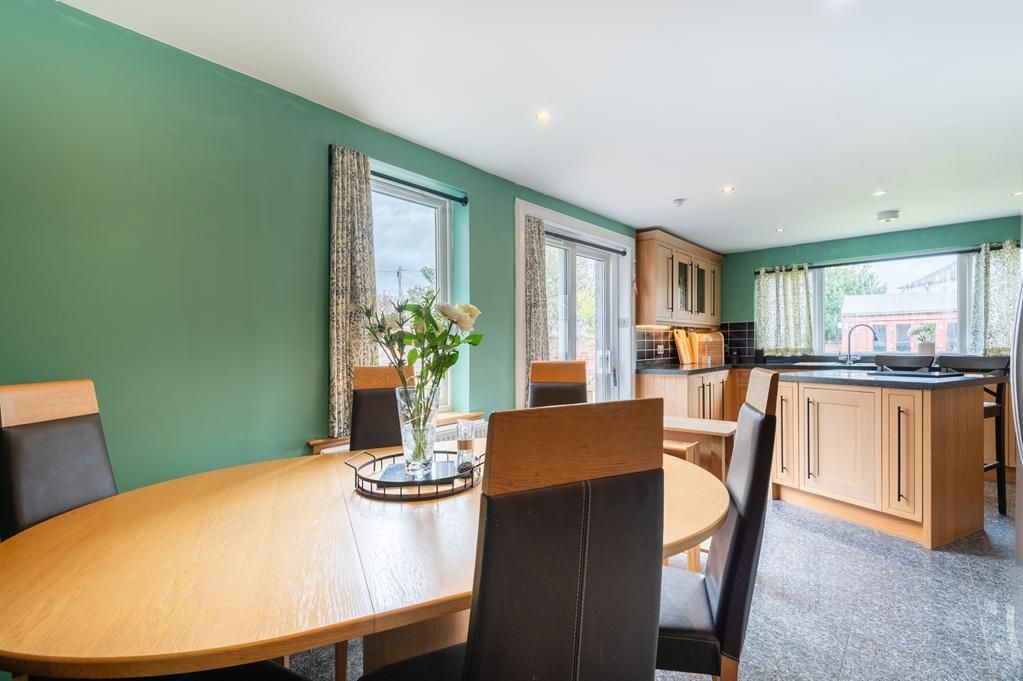 Property photo 3 of 34 Cup1469Seg Dining To Kitchen.Jpg
