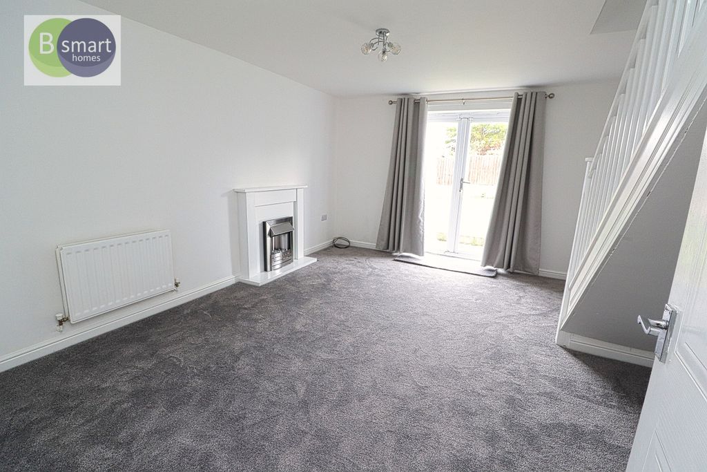 Property photo 3 of 10 Img_9947