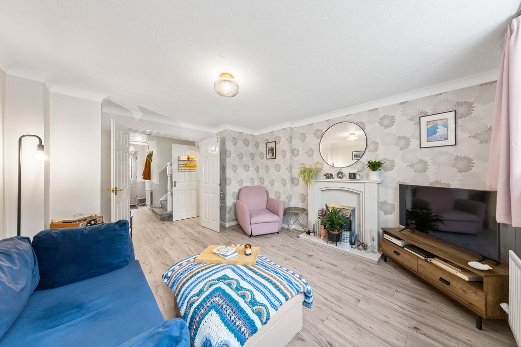 Property photo 3 of 29 3