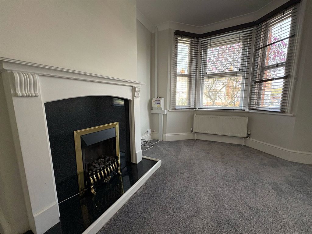 Property photo 3 of 26 Picture No. 03