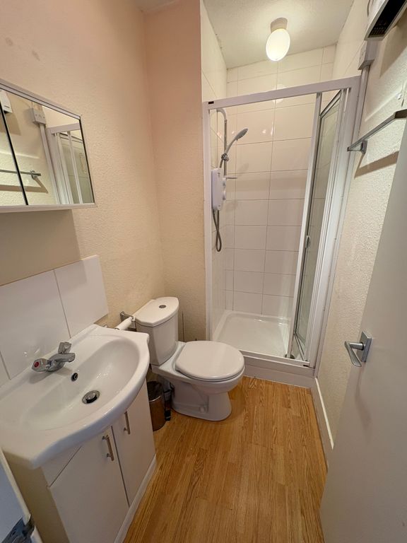 Property photo 3 of 4 Shower Room
