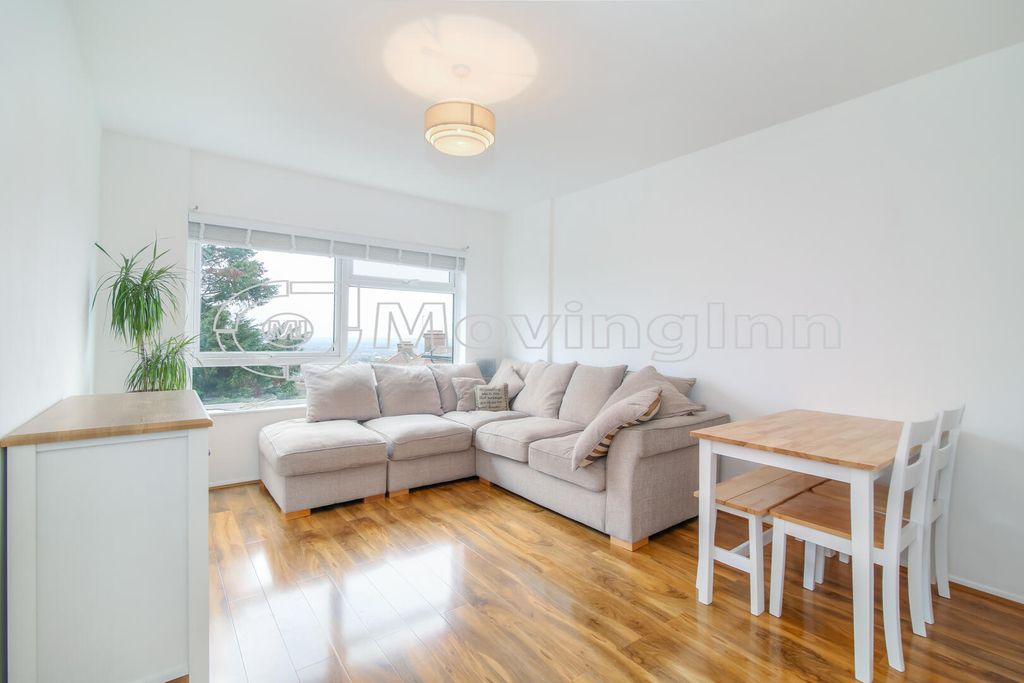 Property photo 1 of 12 Living Room