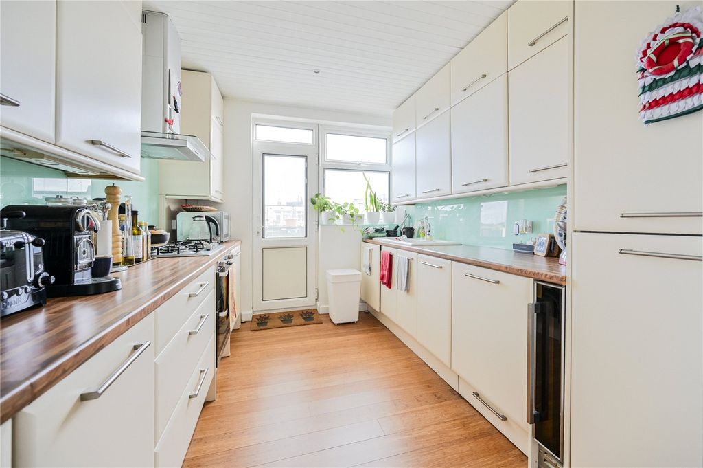 Property photo 3 of 11 Picture No. 07