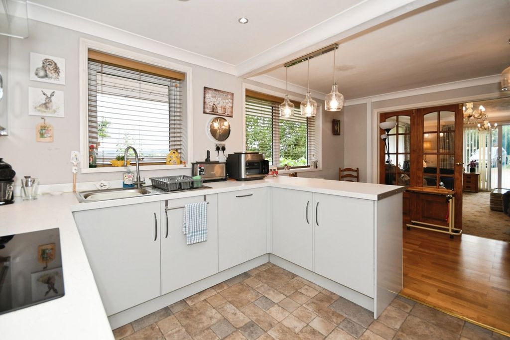 Property photo 2 of 23 Kitchen