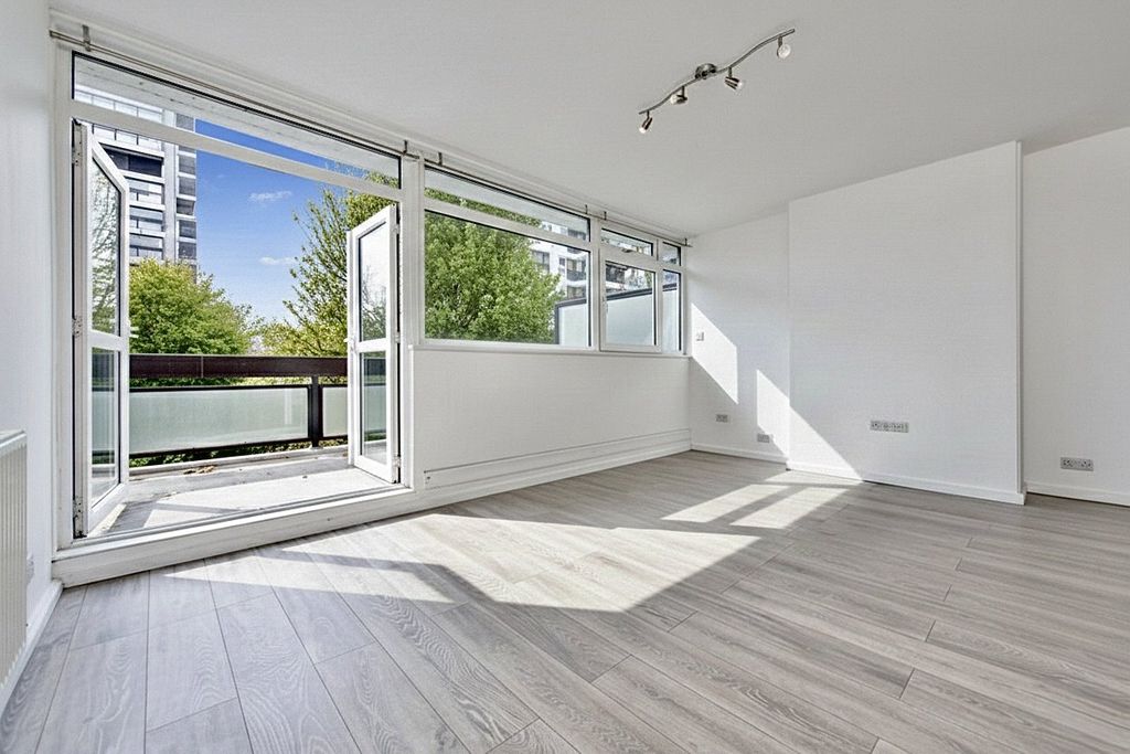 Property photo 1 of 10 Picture No. 05