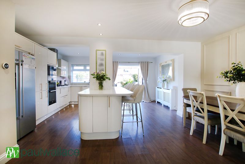 Property photo 3 of 24 Kitchen/Dining