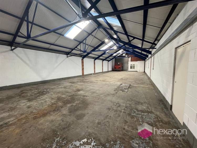 Property photo 3 of 5