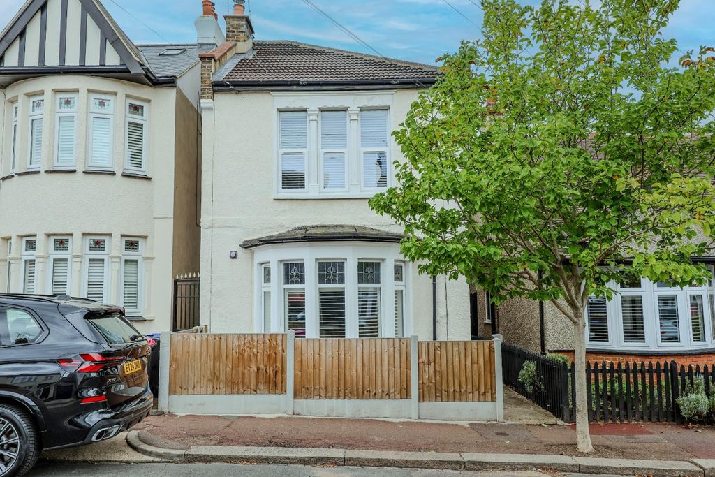Property photo 1 of 30