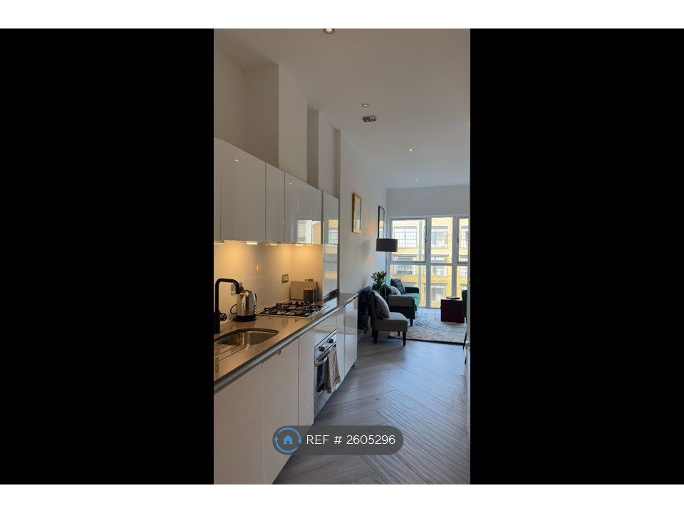 Property photo 3 of 13 Kitchen