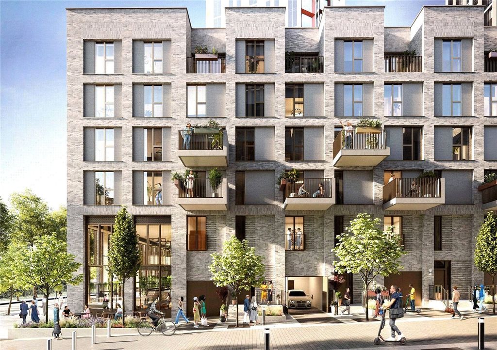 Property photo 1 of 10 Bromley Street