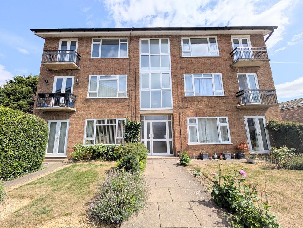 Property photo 1 of 10