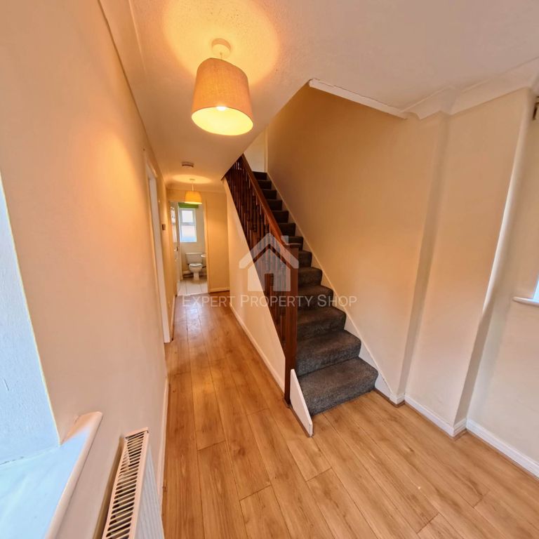 Property photo 3 of 29