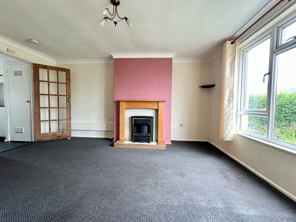 Property photo 2 of 4