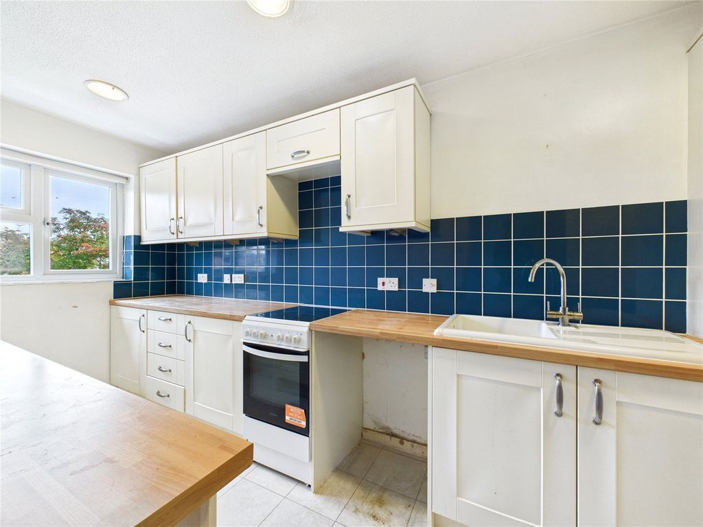 Property photo 2 of 6 Picture 2