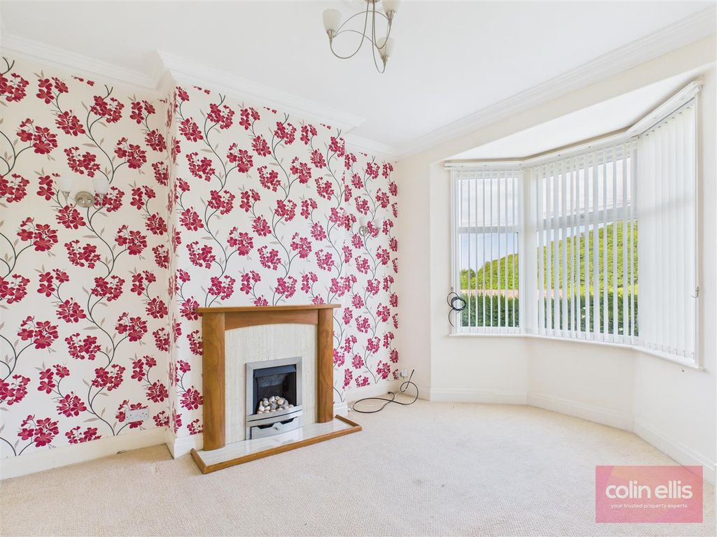 Property photo 2 of 17 Cam05075G0-Pr0124-Still005.Jpg
