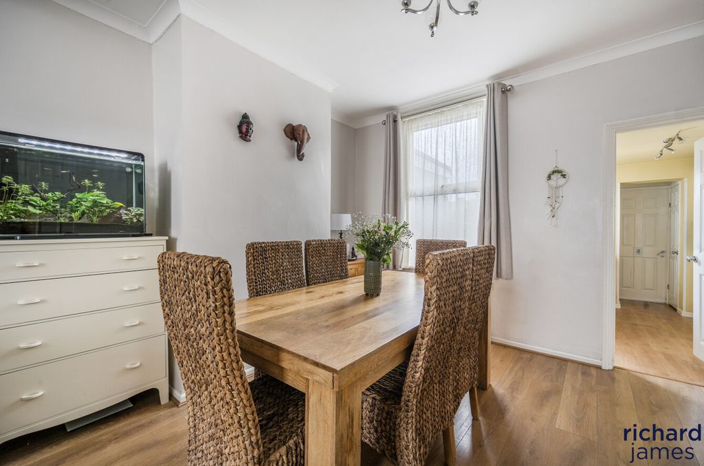 Property photo 3 of 20 2d77A5c579F54640Bb083E6136740F2d