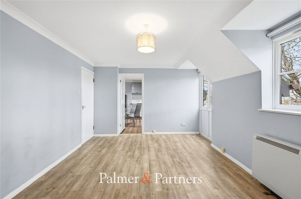 Property photo 3 of 14 Picture No. 16