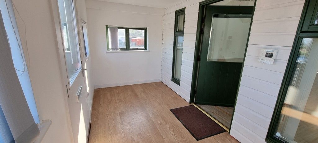Property photo 3 of 10 Photo 20