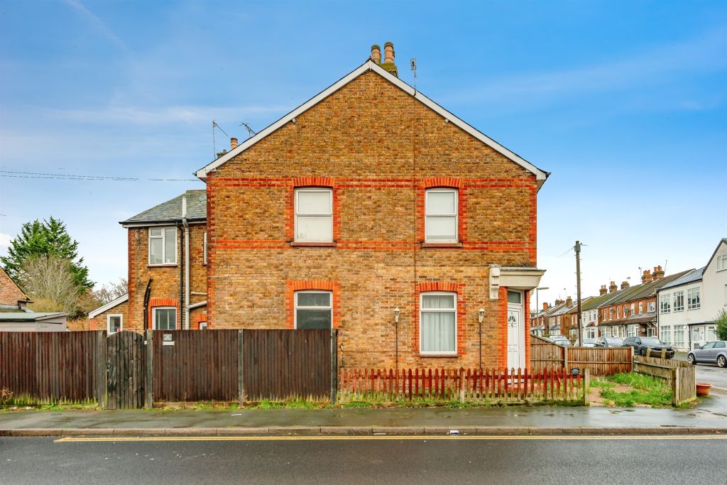 Property photo 3 of 13