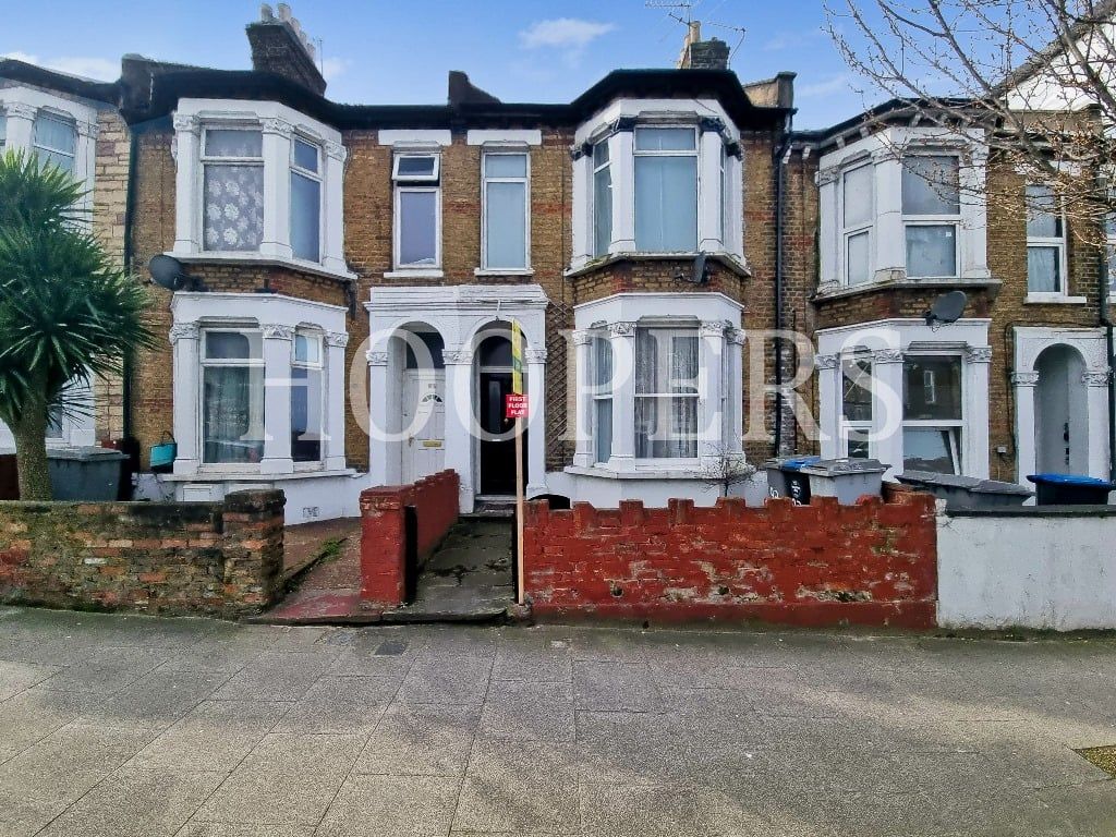 Property photo 1 of 5