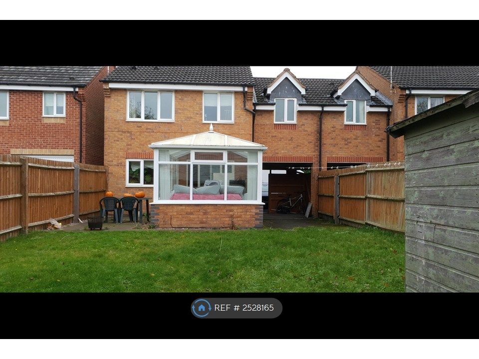 Property photo 2 of 18