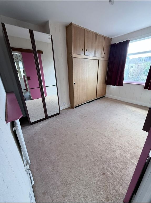 Property photo 1 of 4