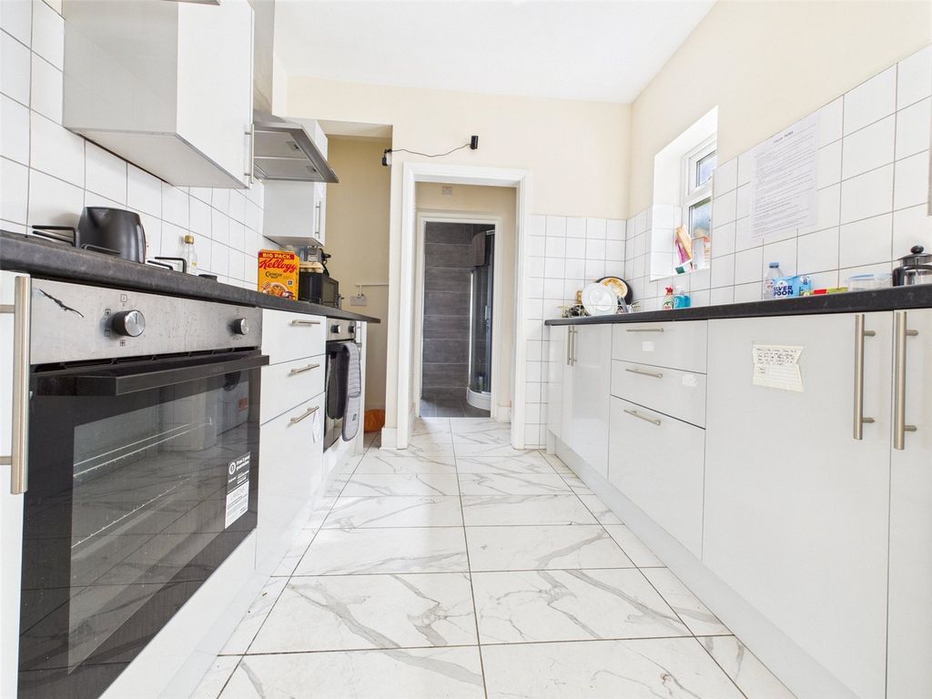 Property photo 2 of 14 Picture 2