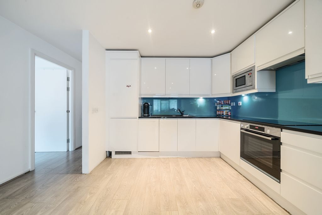 Property photo 3 of 18 1250929 (13)