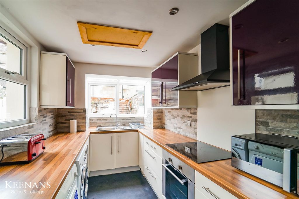 Property photo 1 of 15 2.Jpg