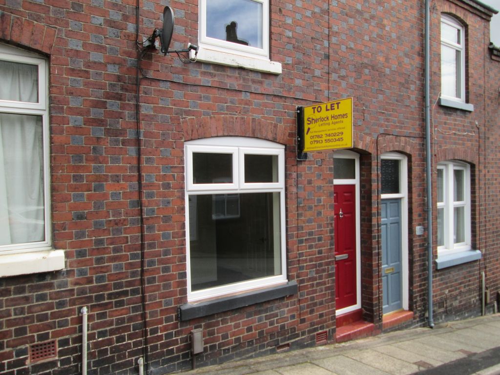 Property photo 1 of 8 Front External View