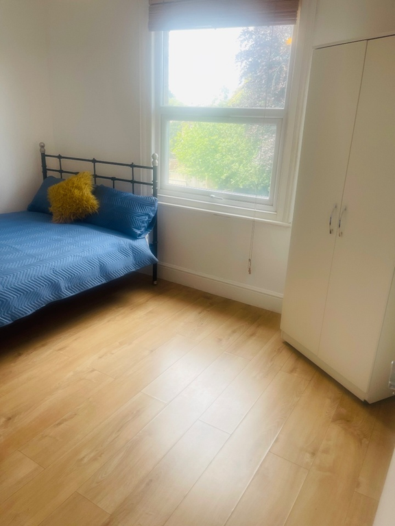 Property photo 3 of 8