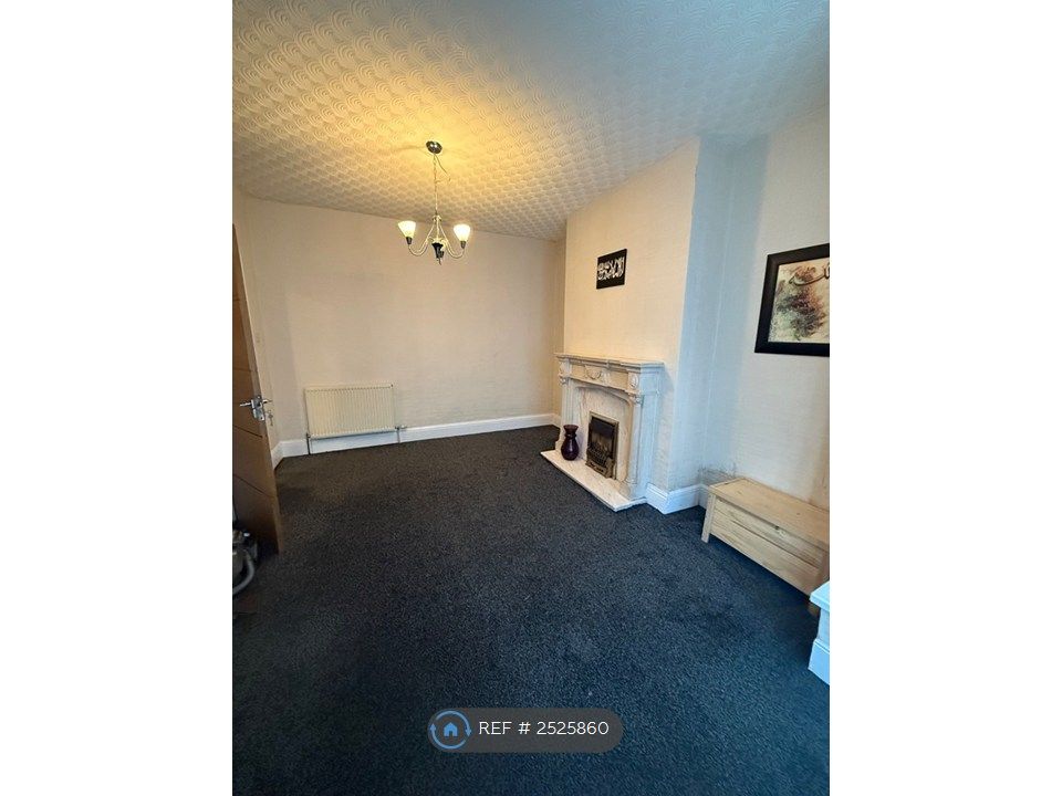 Property photo 3 of 24