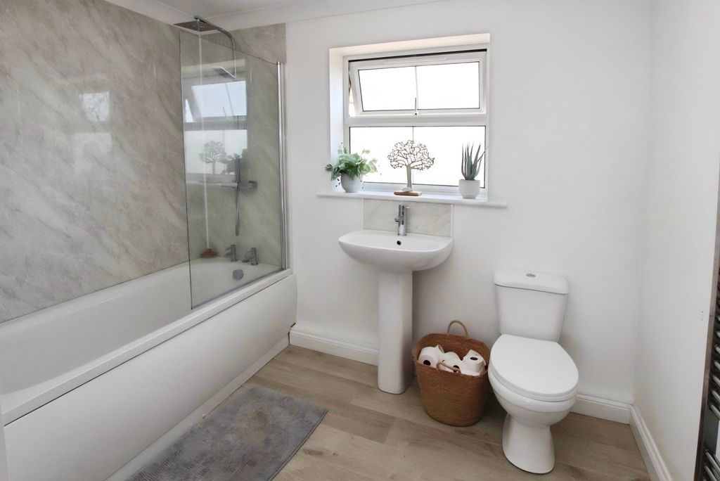 Additional image 17 of 5 bed detached house for saleMain Road, Maltby Le Marsh, Alford LN13