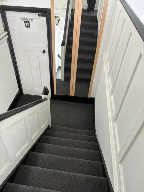 Property photo 2 of 4
