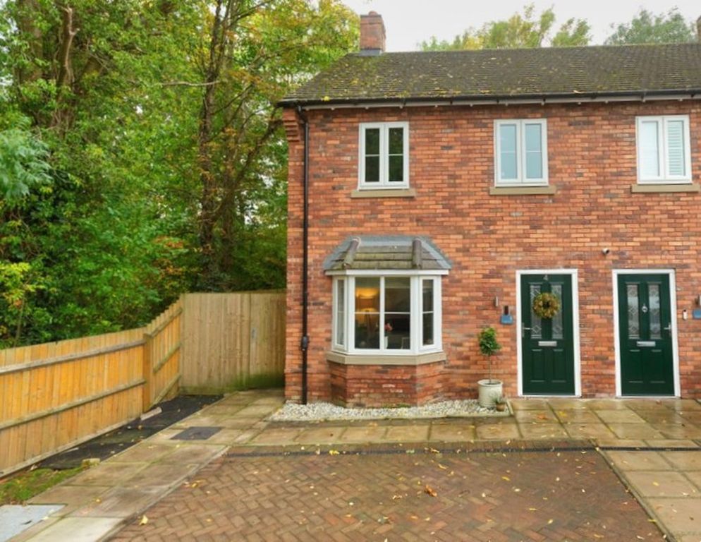 Property photo 1 of 21 Photo 23