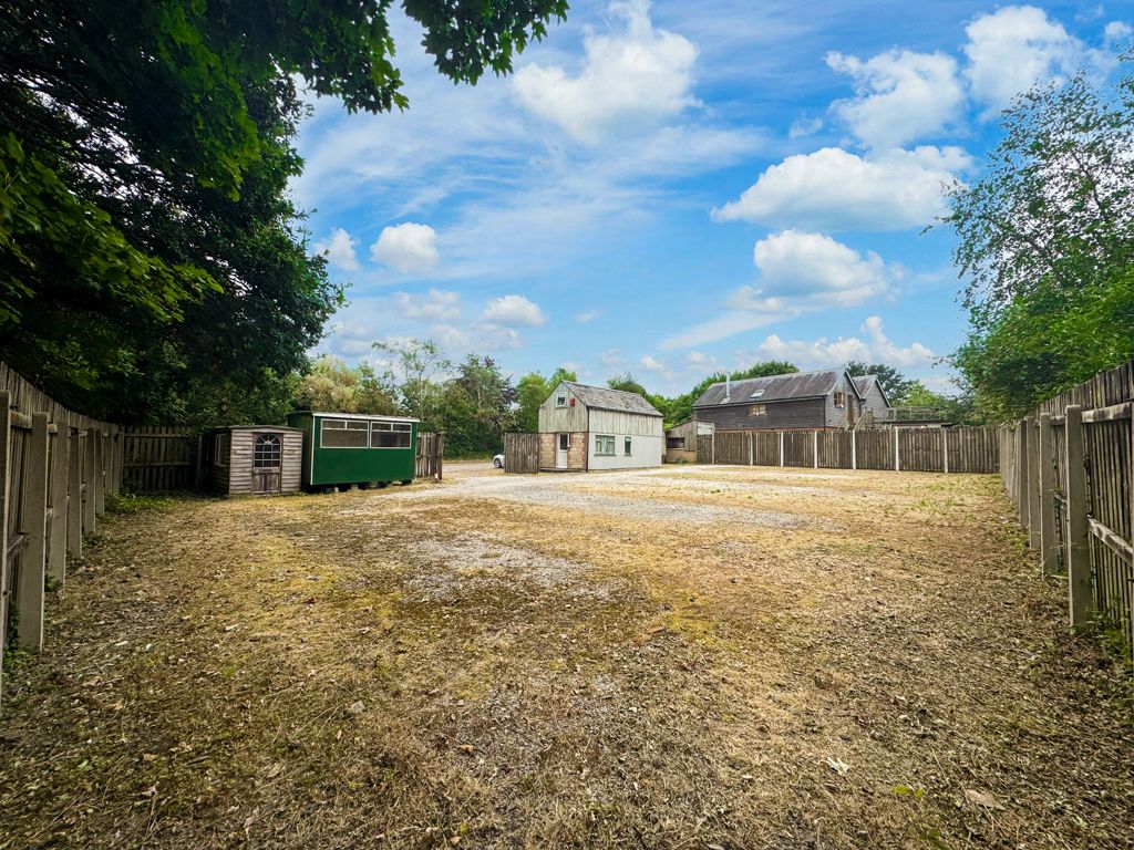Property photo 1 of 11 Photo 2