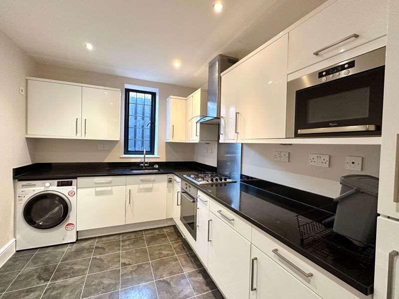 Property photo 2 of 12 Photo 18