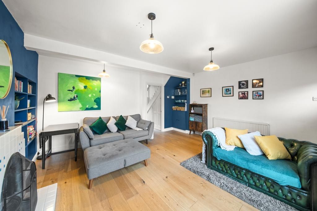 Property photo 3 of 17 Photo 3