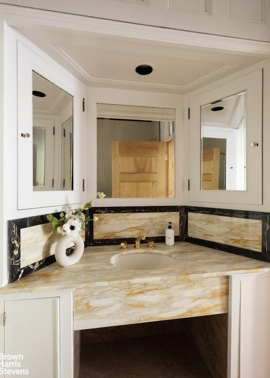 Property photo 3 of 3 <Alttext/>