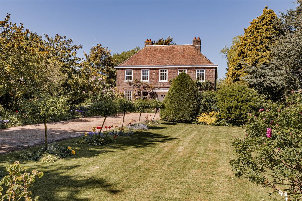 Property photo 3 of 42 L J Imaging-5.Jpg
