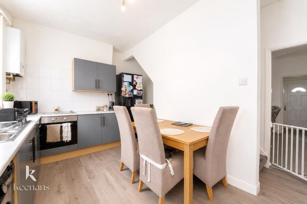 Property photo 2 of 12 Sr-39.Jpg