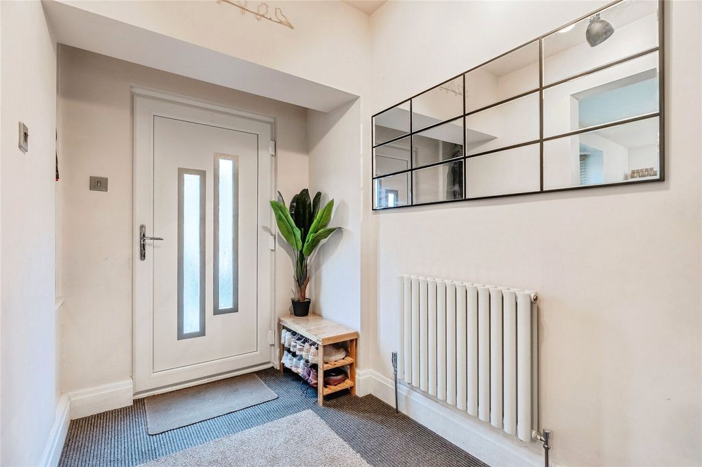 Property photo 2 of 21 Picture No. 08