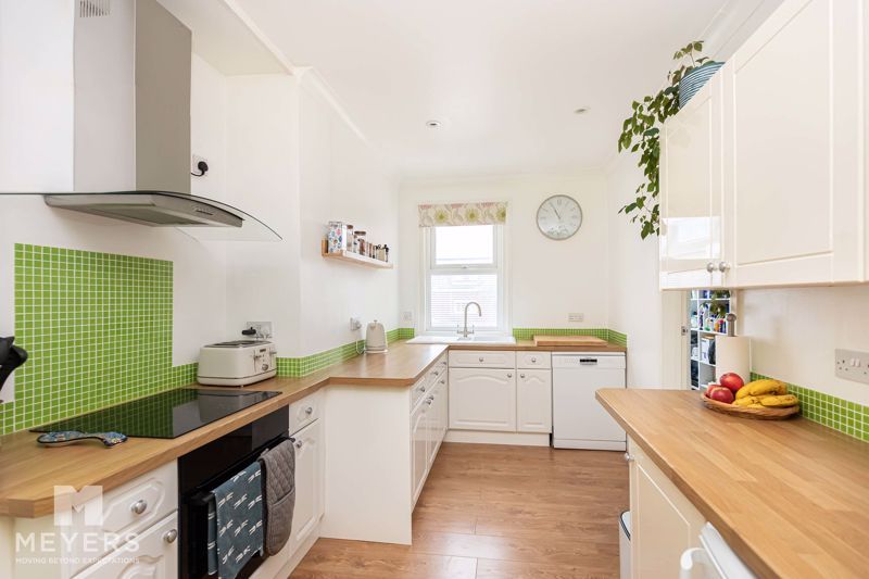 Property photo 2 of 13 Photo 10