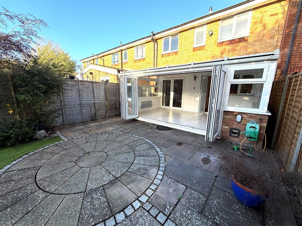 Property photo 3 of 22