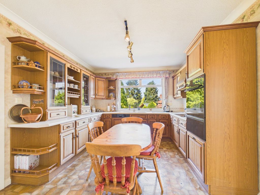 Property photo 3 of 24 5284147