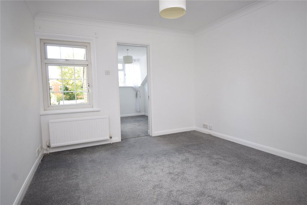Property photo 3 of 12 Main Bedroom Into Dr