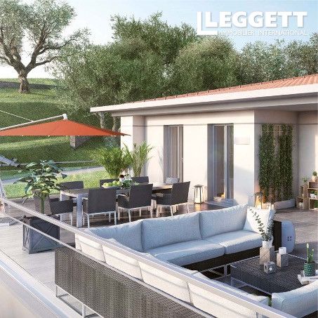 Property photo 2 of 10