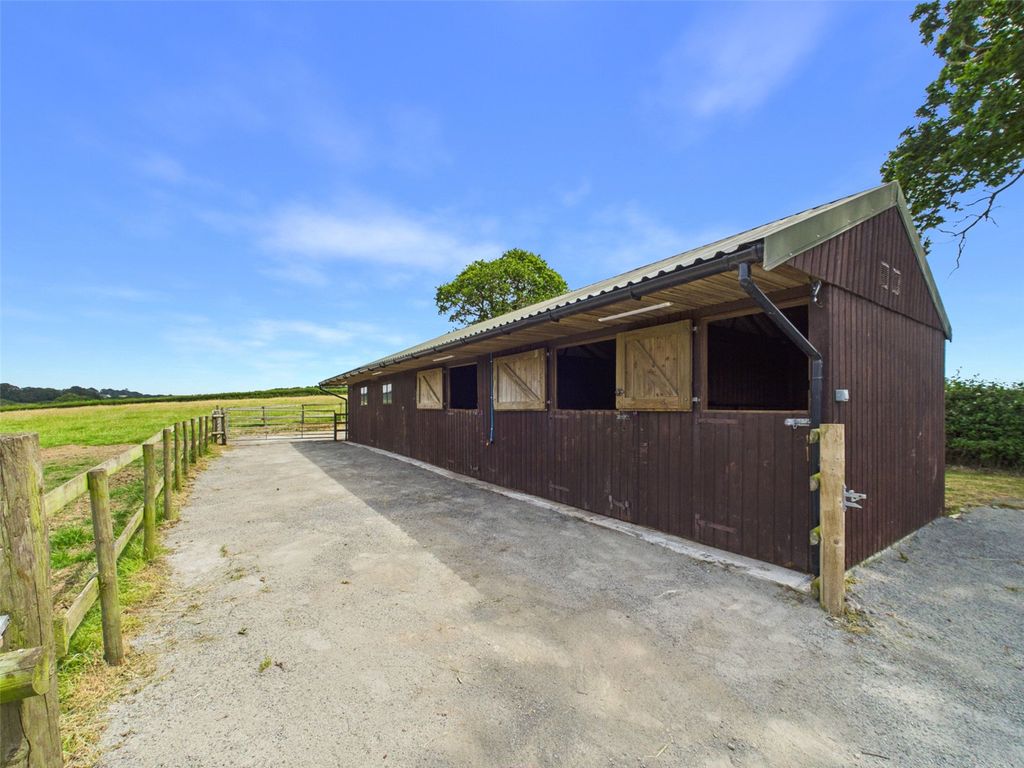 Property photo 2 of 39 Stables