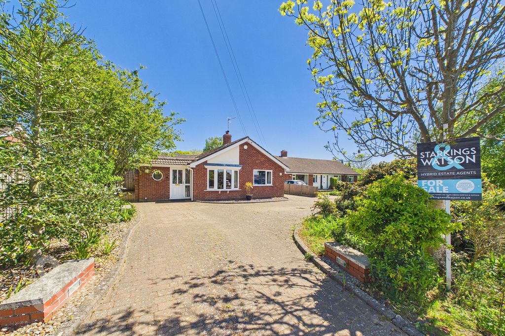 Property photo 1 of 27