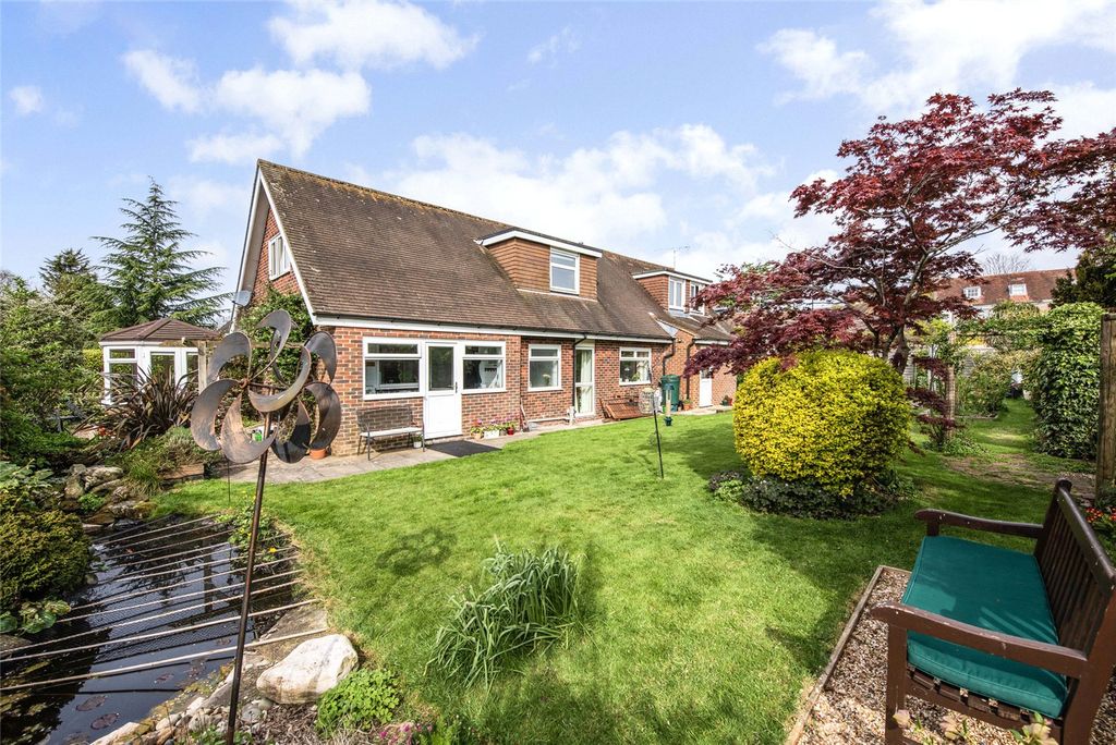 Property photo 3 of 21 The Garden